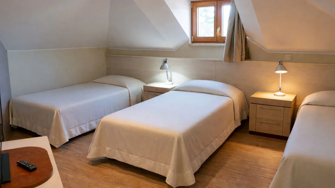 Triple room at T&auml;hetorni Hotell